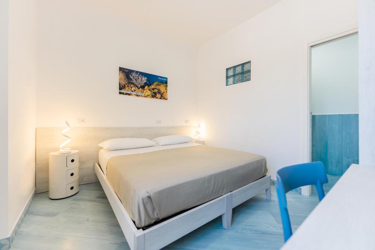 Poseidonia Rooms プロチーダ エクステリア 写真