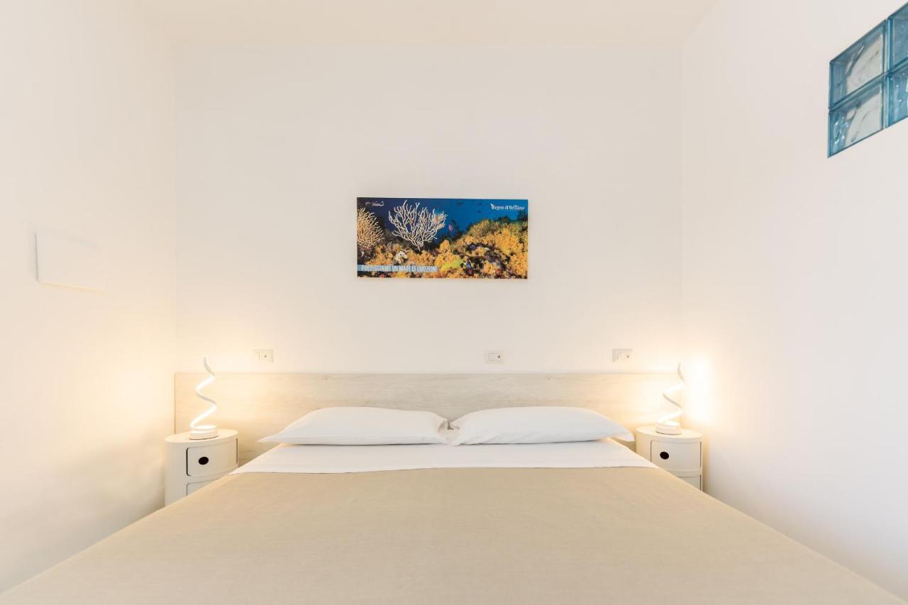 Poseidonia Rooms プロチーダ エクステリア 写真